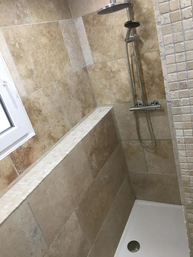 Masapier Apartment Avignon 0*,  France